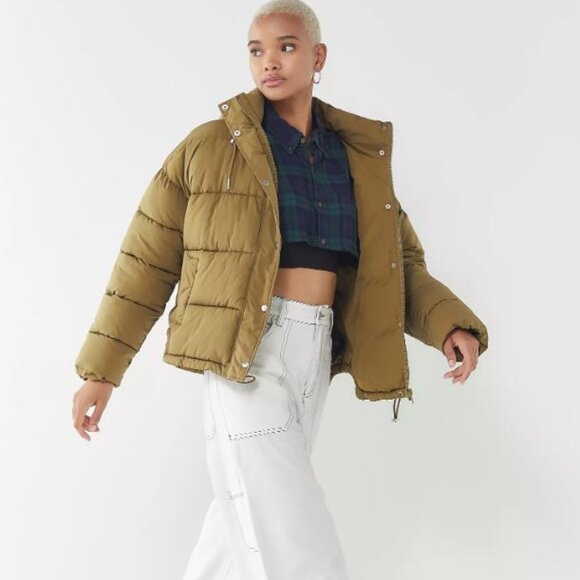 UO Mae Hooded Puffer Jacket - Picture 1 of 9